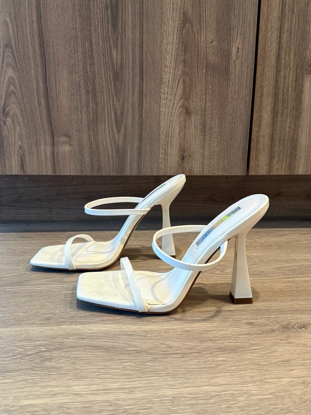 Women’s White Square Toe Strappy Heels Size 6.5 Minimal Dress Sandals